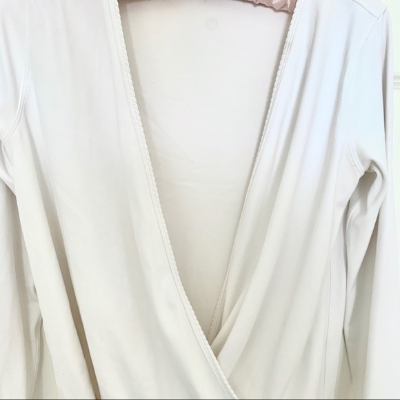 Lululemon Full Freedom Long Sleeve Wrap Top - Picture 6 of 7